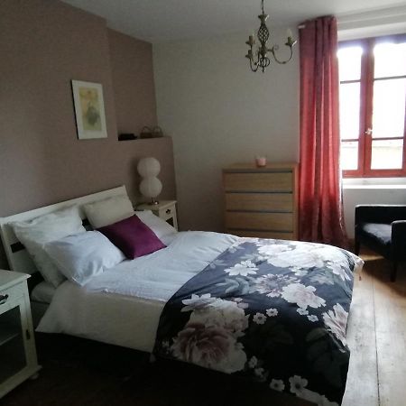 Aux Douces Nuits De Rivel Bed & Breakfast Bagian luar foto